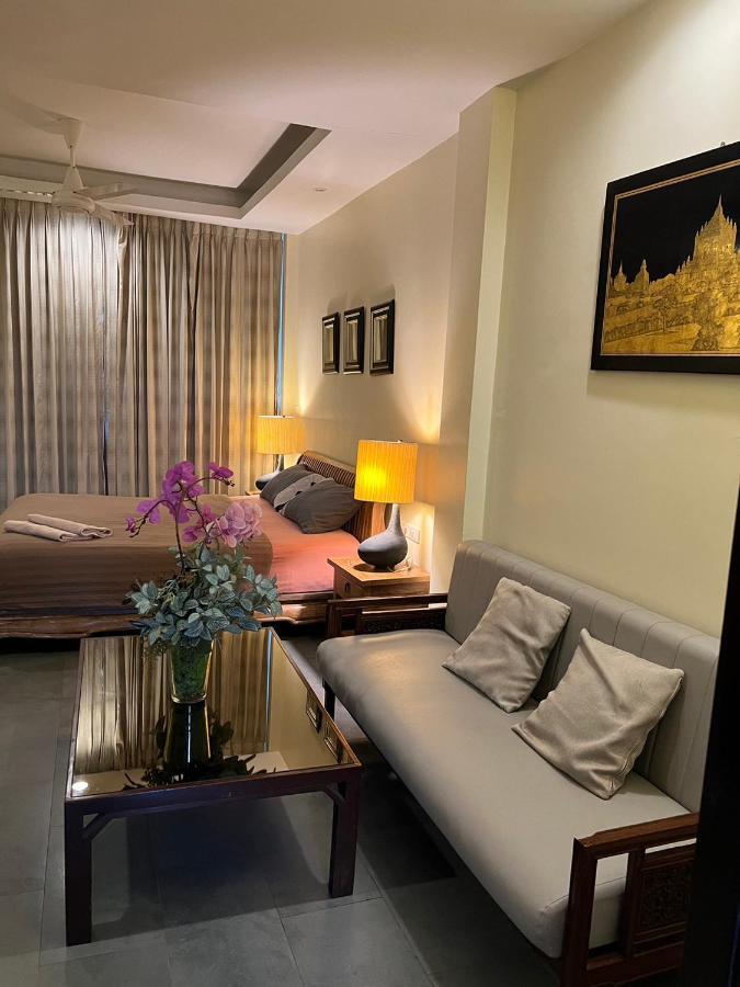 Blue Chang House Bangkok Exterior photo